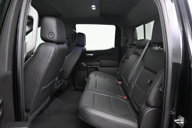 Used 2019 ONYX BLACK GMC SLT image 21