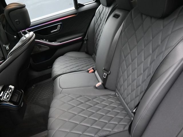 Used 2025 Black Mercedes-Benz S 580 image 12