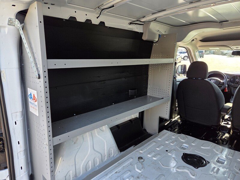 Used 2022 White Ram Base image 17