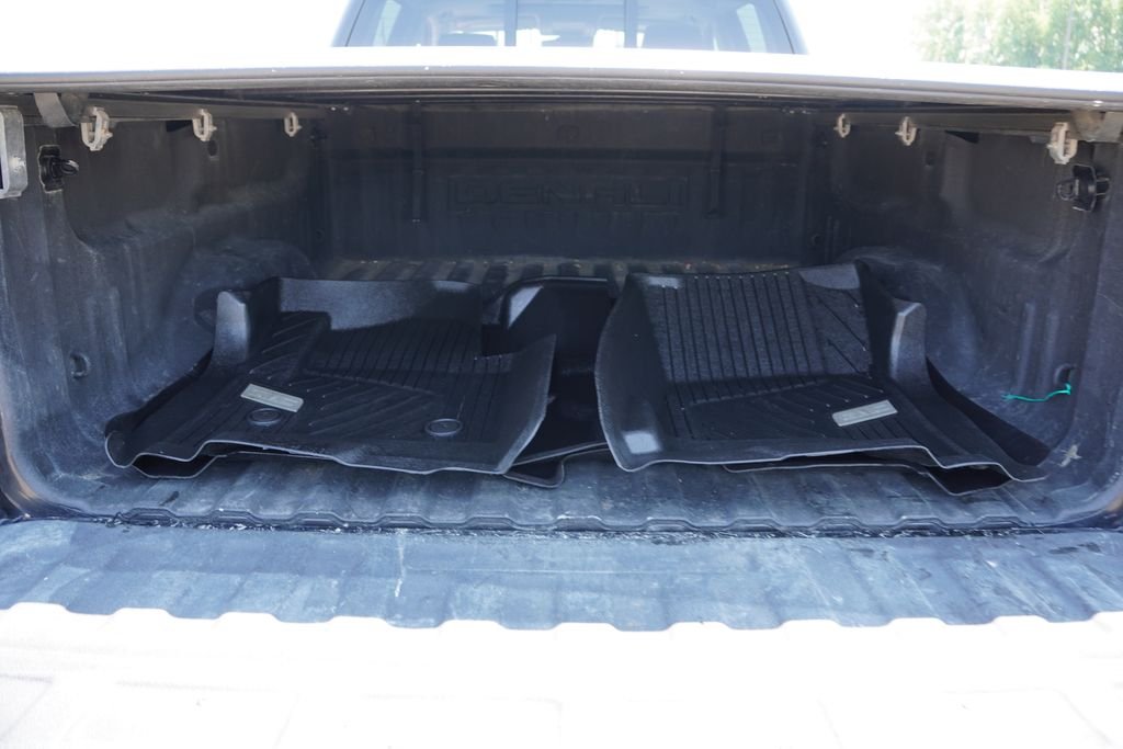 Certified Used 2019 Onyx Black GMC Denali image 22