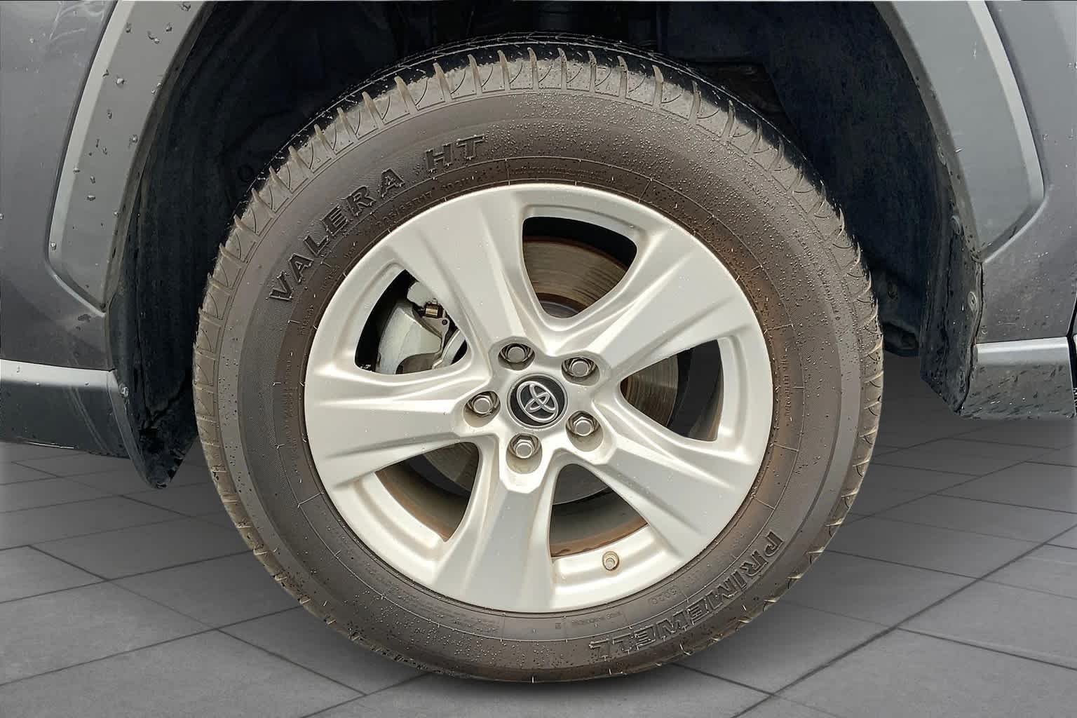 Used 2019 Magnetic Gray Metallic Toyota Hybrid LE image 10