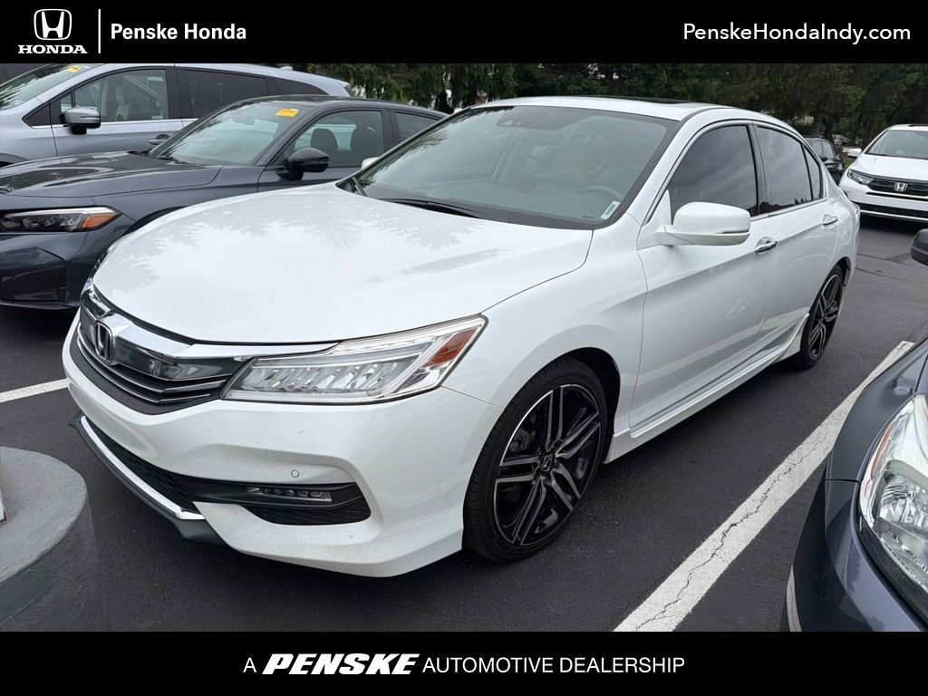 2017 Honda Accord Touring Auto's photo