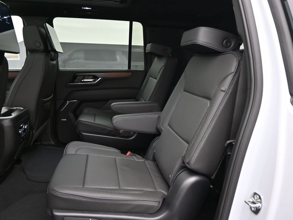 2026 GMC Yukon XL Denali - Photo 22