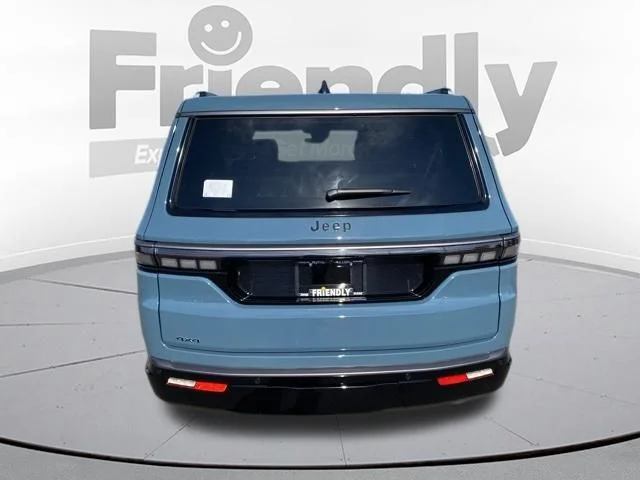 New 2026 Steel Blue Exterior Paint Jeep Limited Altitude image 4