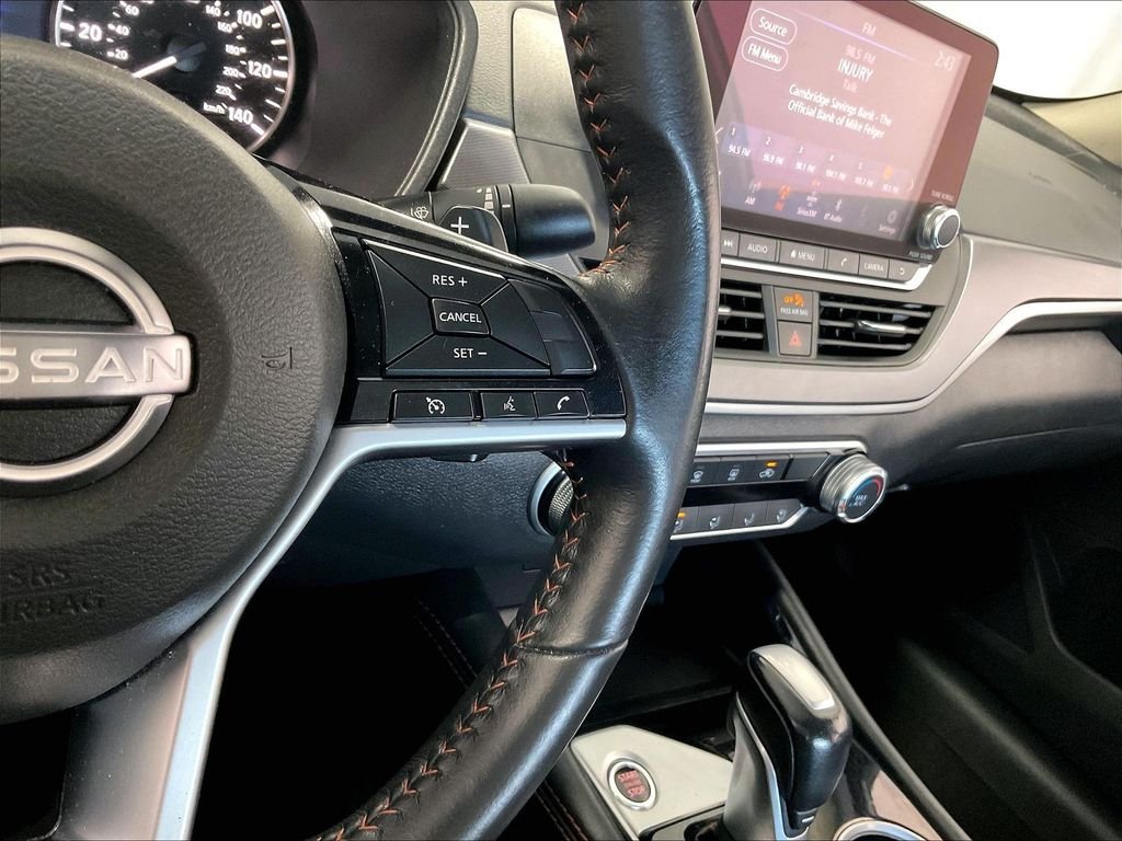 Used 2023 Silver Nissan 2.5 SR image 23