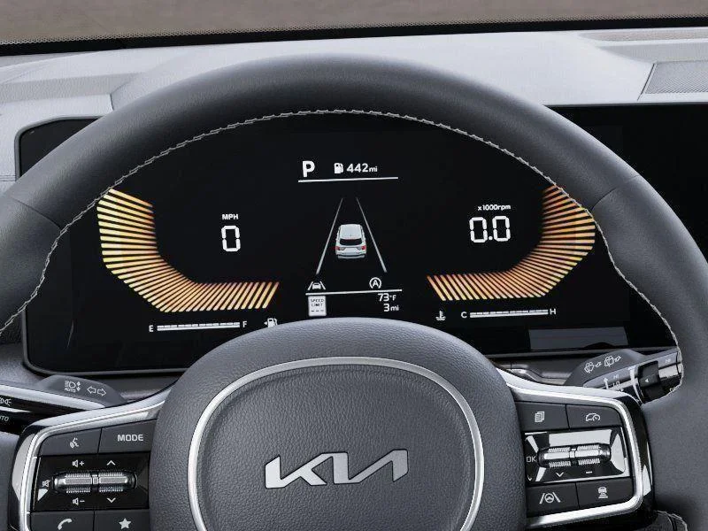 2025 Kia Sorento S - Photo 13