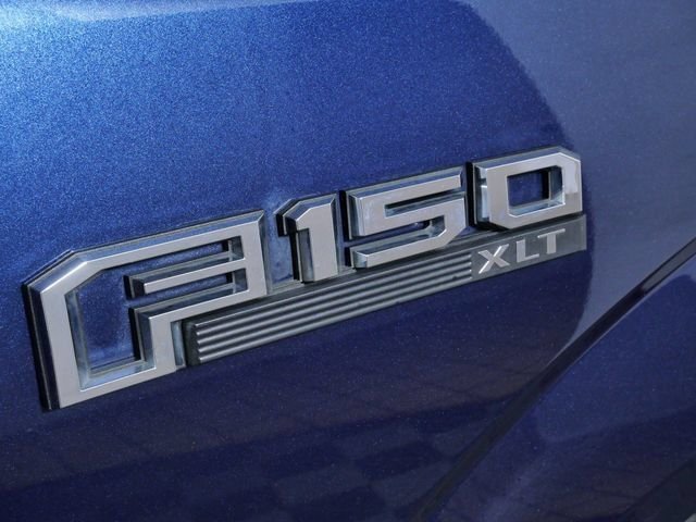 Used 2017 Blue Ford XLT image 7