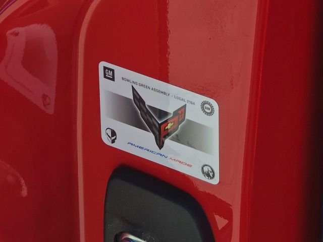 Used 2022 Red Chevrolet Stingray image 32