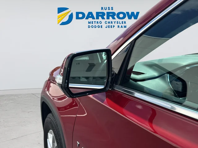 Used 2020 Red Chevrolet LT image 39