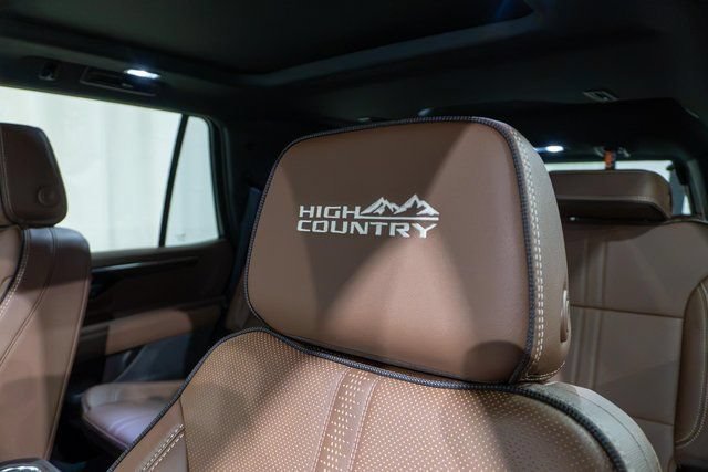 New 2026 Polar White Tricoat Chevrolet High Country image 22