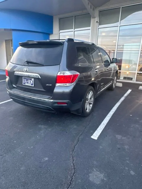 5TDDK3EH8CS115183