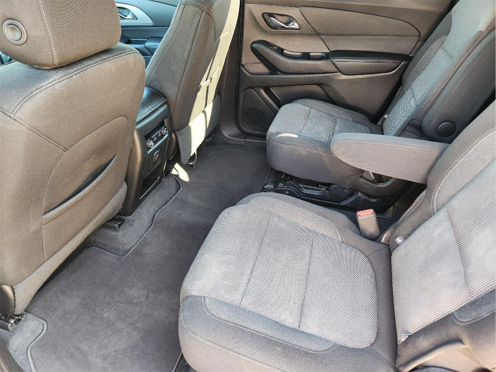 Used 2023 Radiant Red Tintcoat Chevrolet LT Cloth image 29