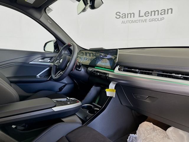 2025 BMW X1 M35i - Photo 33