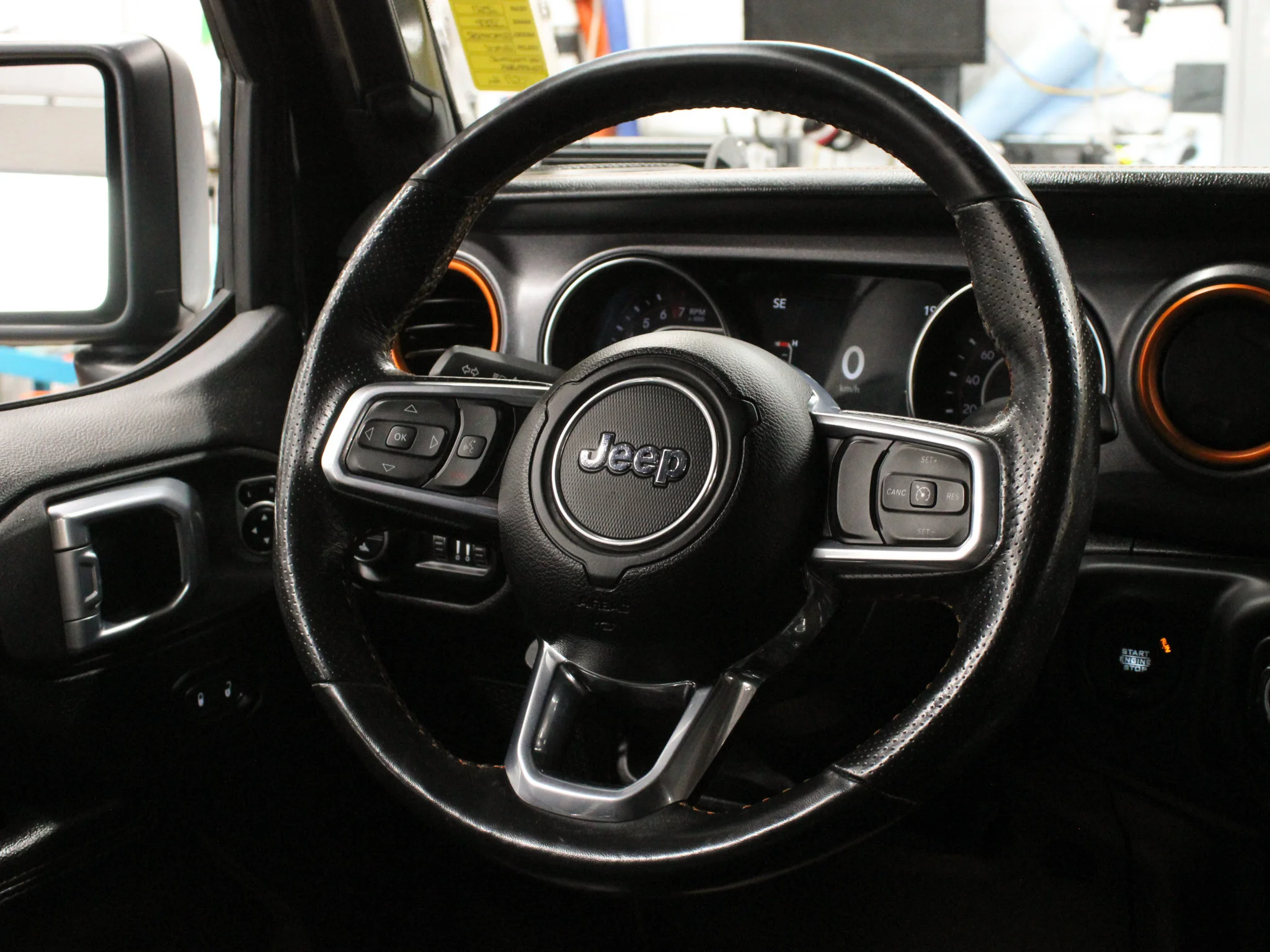 Certified Used 2021 Black Jeep Mojave * No Accidents | Heated Seats | LED Light Bar | V6 | Trailer Tow | FOX Suspension image 7