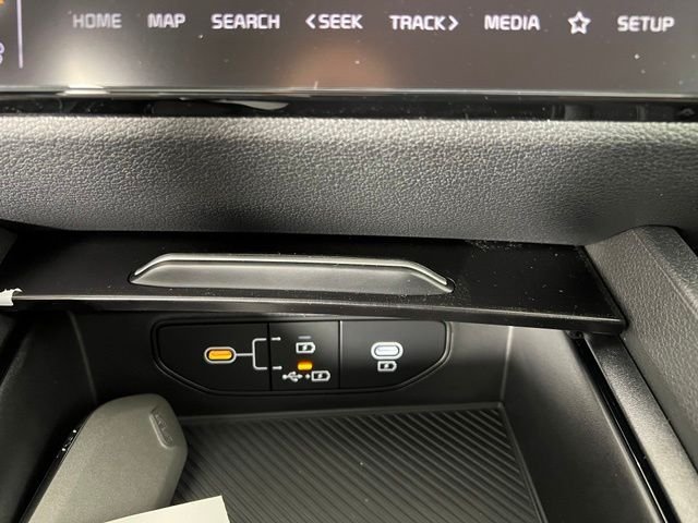 New 2026 Gray Kia LX image 26