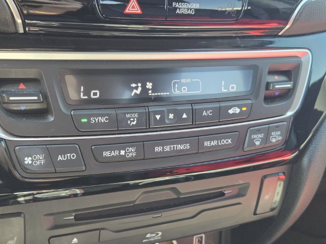 Used 2022  Honda Touring image 29