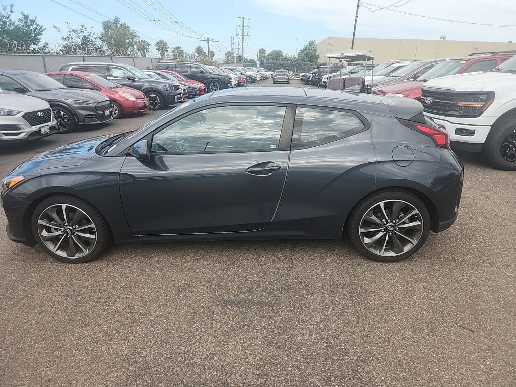 Used 2020 Gray Hyundai 2.0 Premium image 10