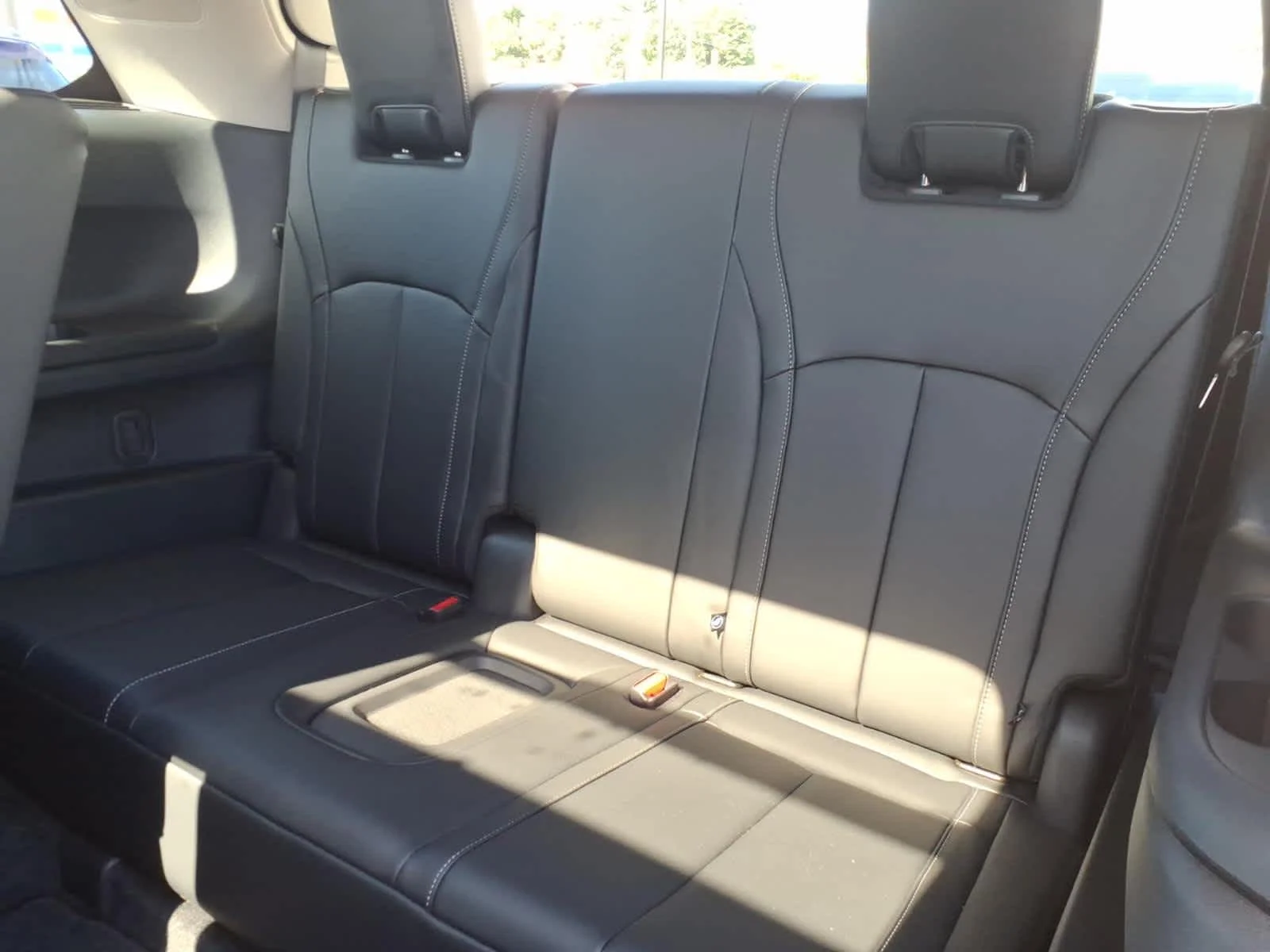 Certified Used 2026 Harbor Gray INFINITI LUXE image 14