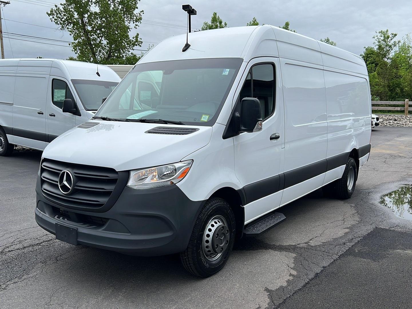 Certified Used 2024 Arctic White Mercedes-Benz Cargo Van 170 in. WB image 4
