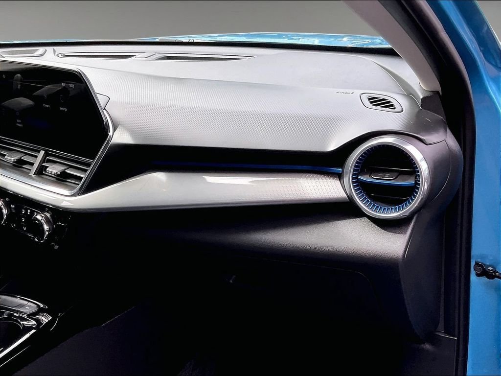 Used 2025 Blue Chevrolet LT image 13