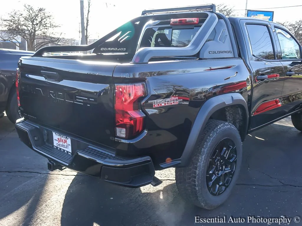2026 Chevrolet Colorado Trail Boss - Photo 8