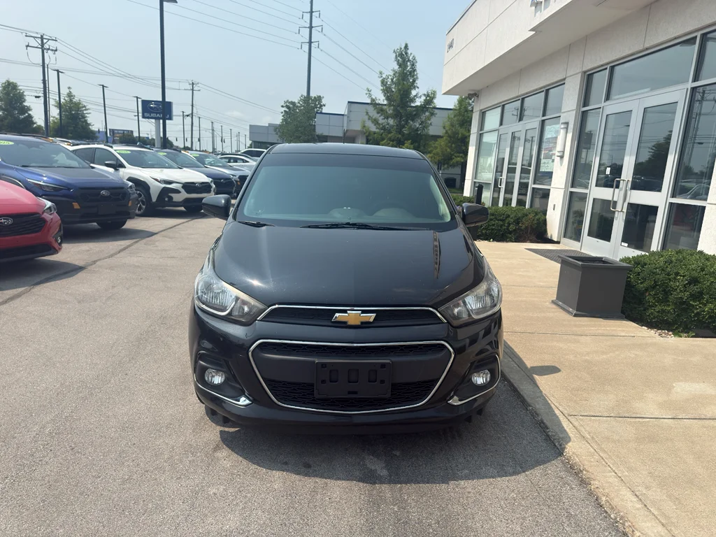 Used 2016 Black Granite Metallic Chevrolet LT image 5