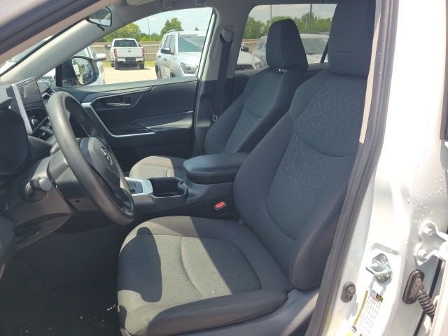 Used 2024 White Toyota XLE image 15