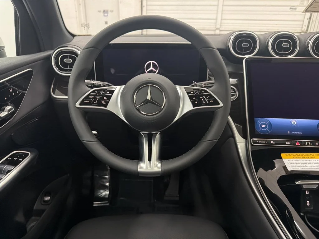 Used 2026 White Mercedes-Benz GLC 300 image 20