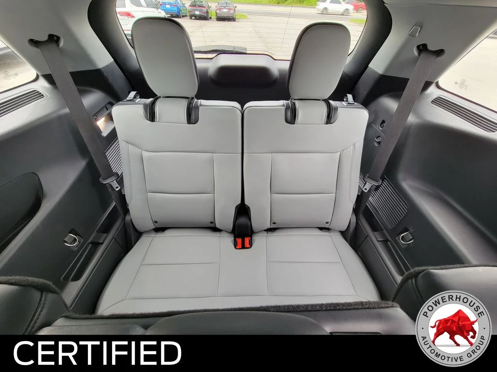 Used 2021 Gray Ford XLT image 18
