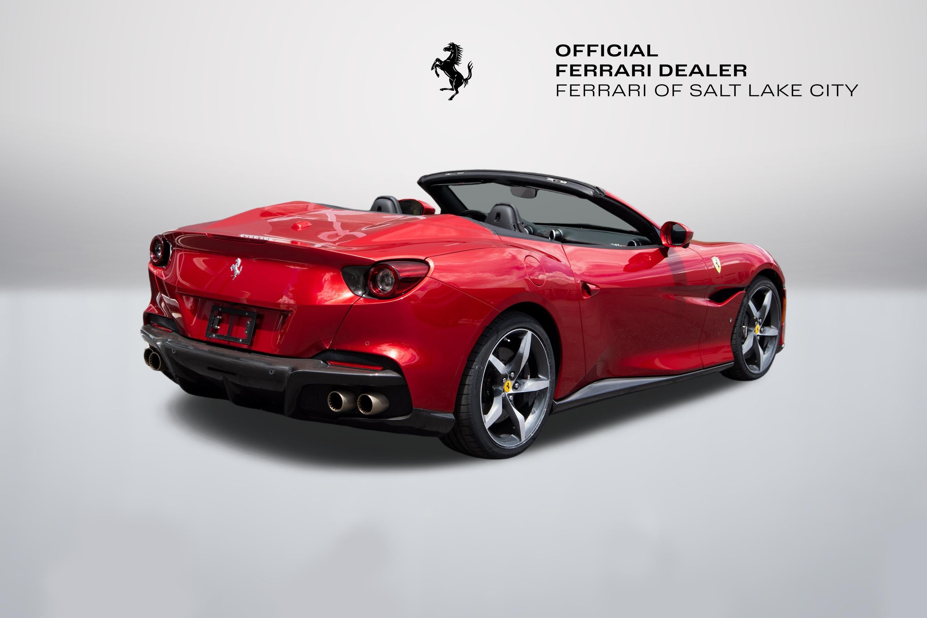 Used 2022 Rosso Portofino Ferrari Convertible image 6