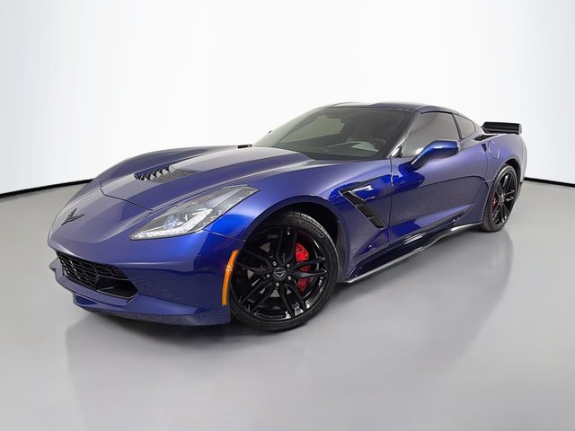 Pre-Owned 2018 Chevrolet Corvette Stingray RWD 2D Coupe