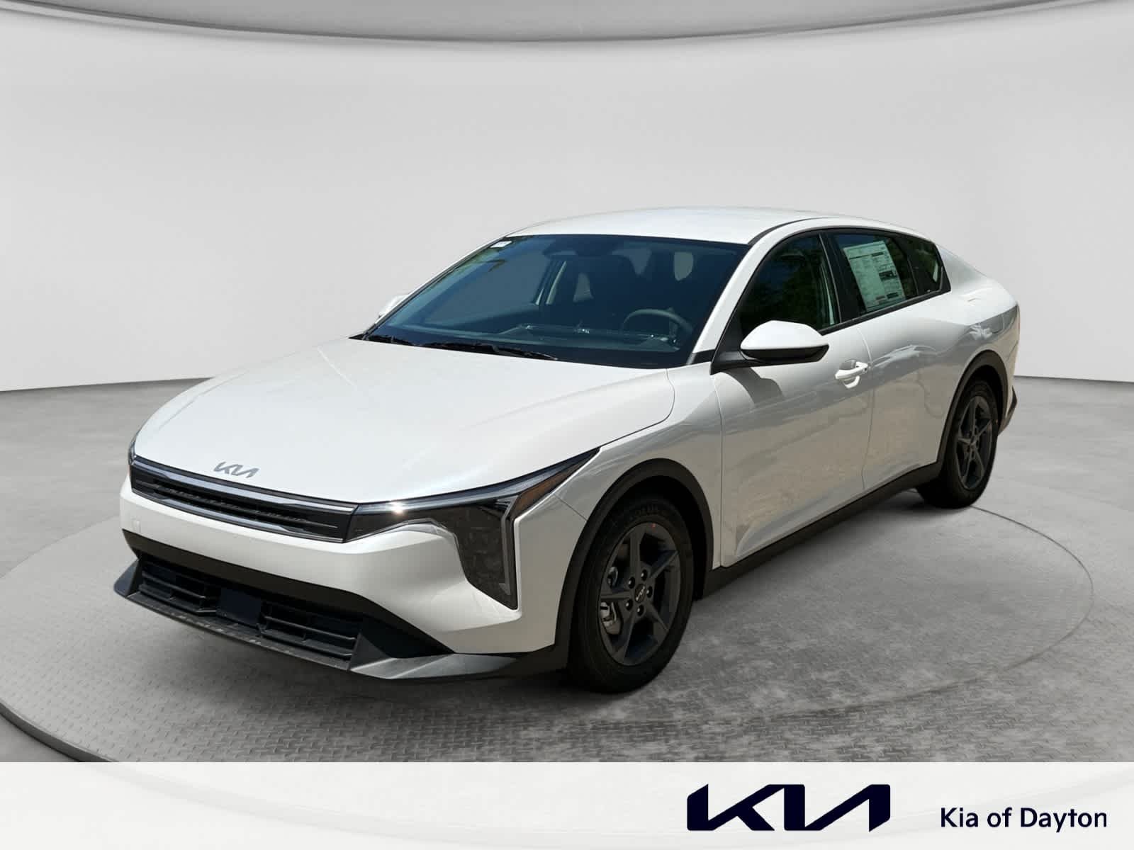 2026 Kia K4 LXS AT's photo