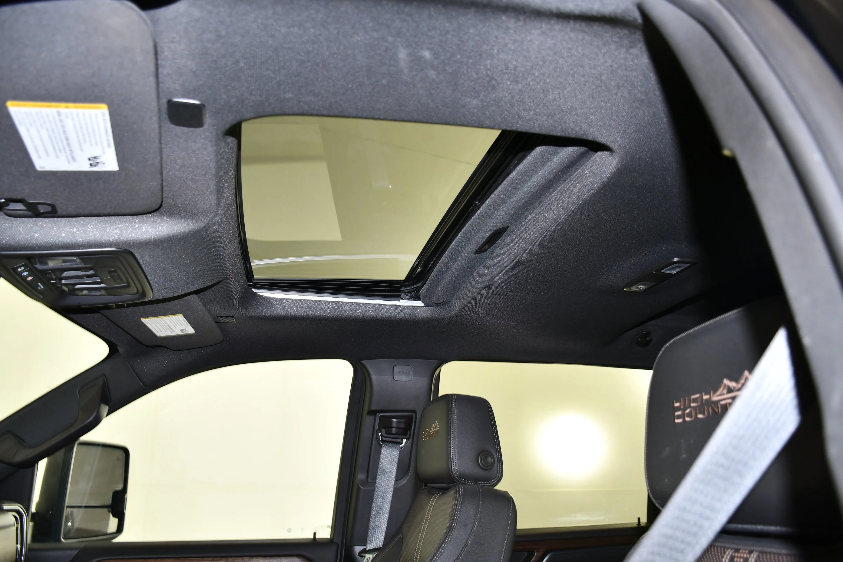 Used 2024 Black Chevrolet High Country image 46
