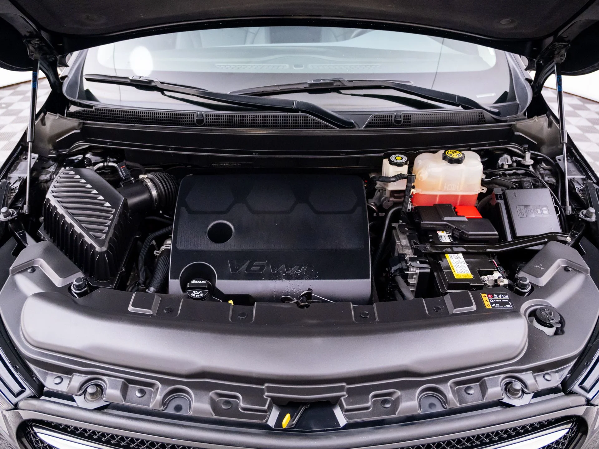 Used 2021 Black Buick Essence image 30