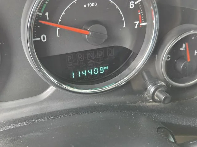 Used 2018 Black Jeep Unlimited Sahara image 21