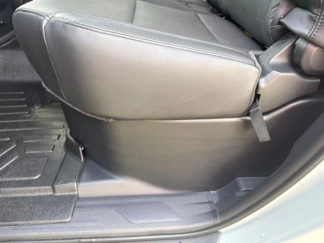 Used 2024  Toyota SR5 image 19