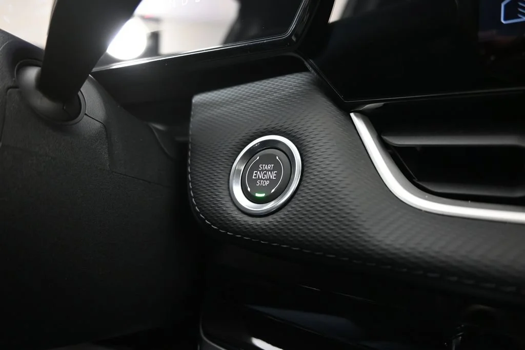 New 2026 Mosaic Black Metallic Chevrolet LT image 34