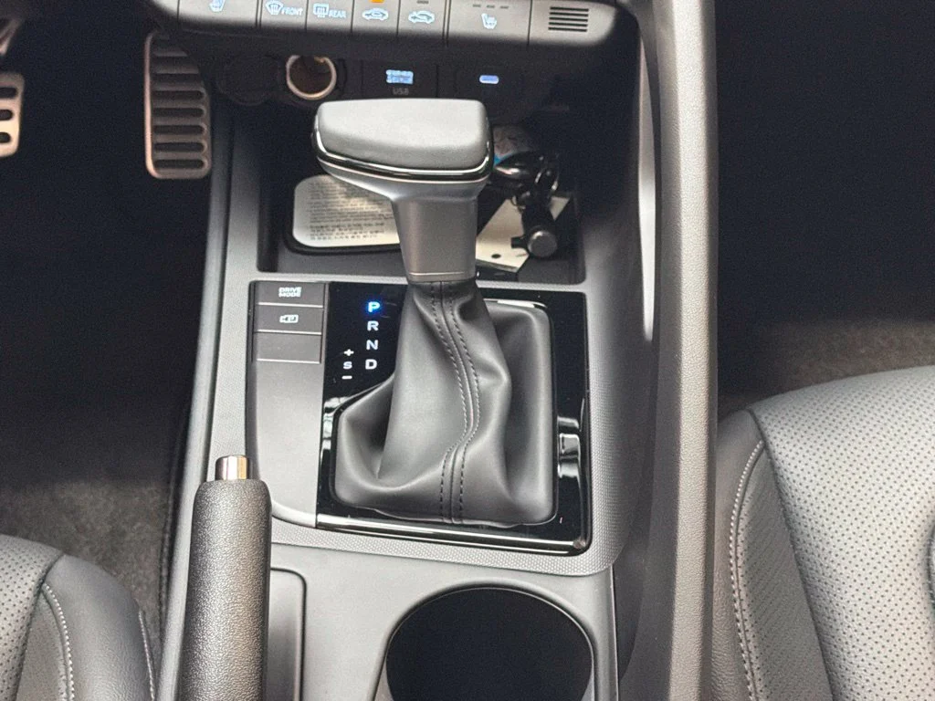 New 2026 Serenity White Hyundai SEL Sport image 23