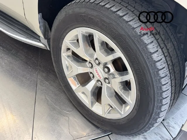 Used 2015 Gold GMC SLE image 5