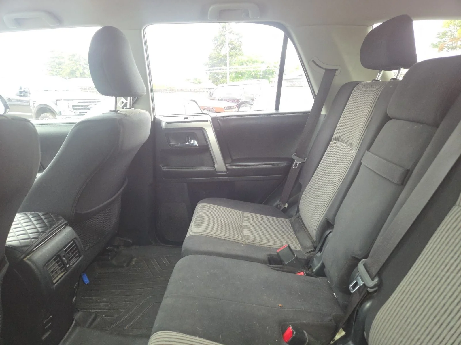 Used 2015 Attitude Black Metallic Toyota SR5 image 13