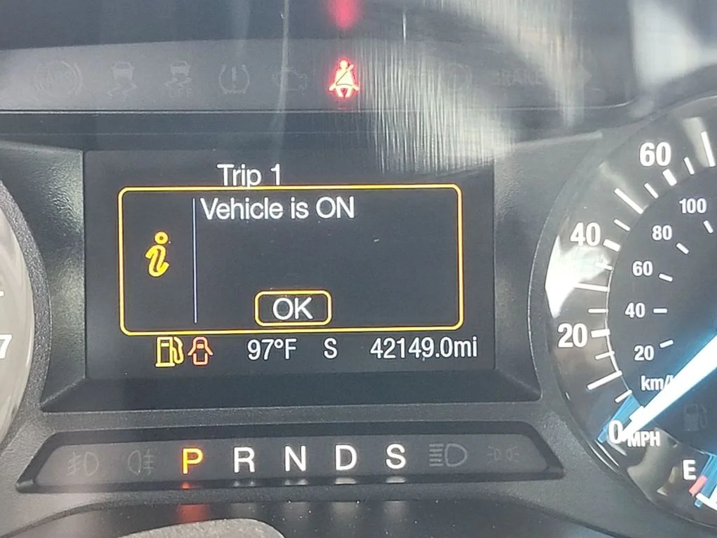 Used 2018 Ingot Silver Metallic Ford SE image 7