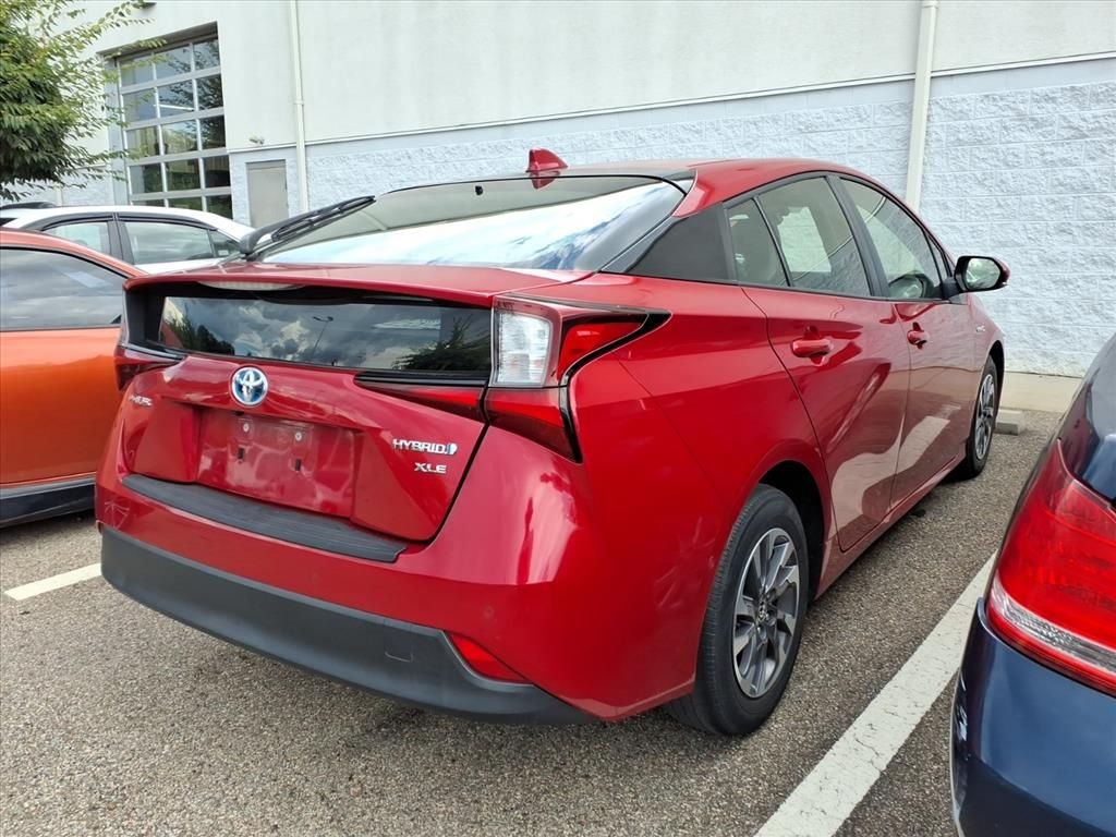 Certified Used 2022 Red Toyota XLE image 3