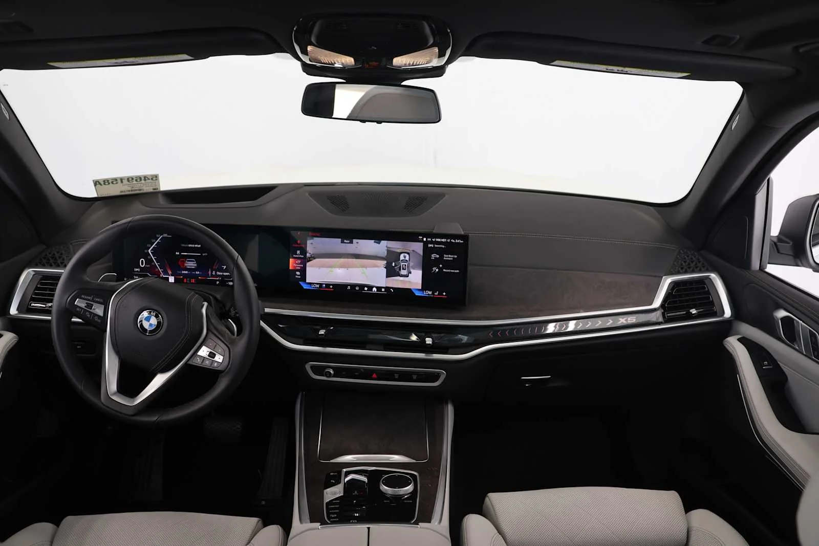 Certified Used 2025 Mineral White Metallic BMW xDrive40i image 22