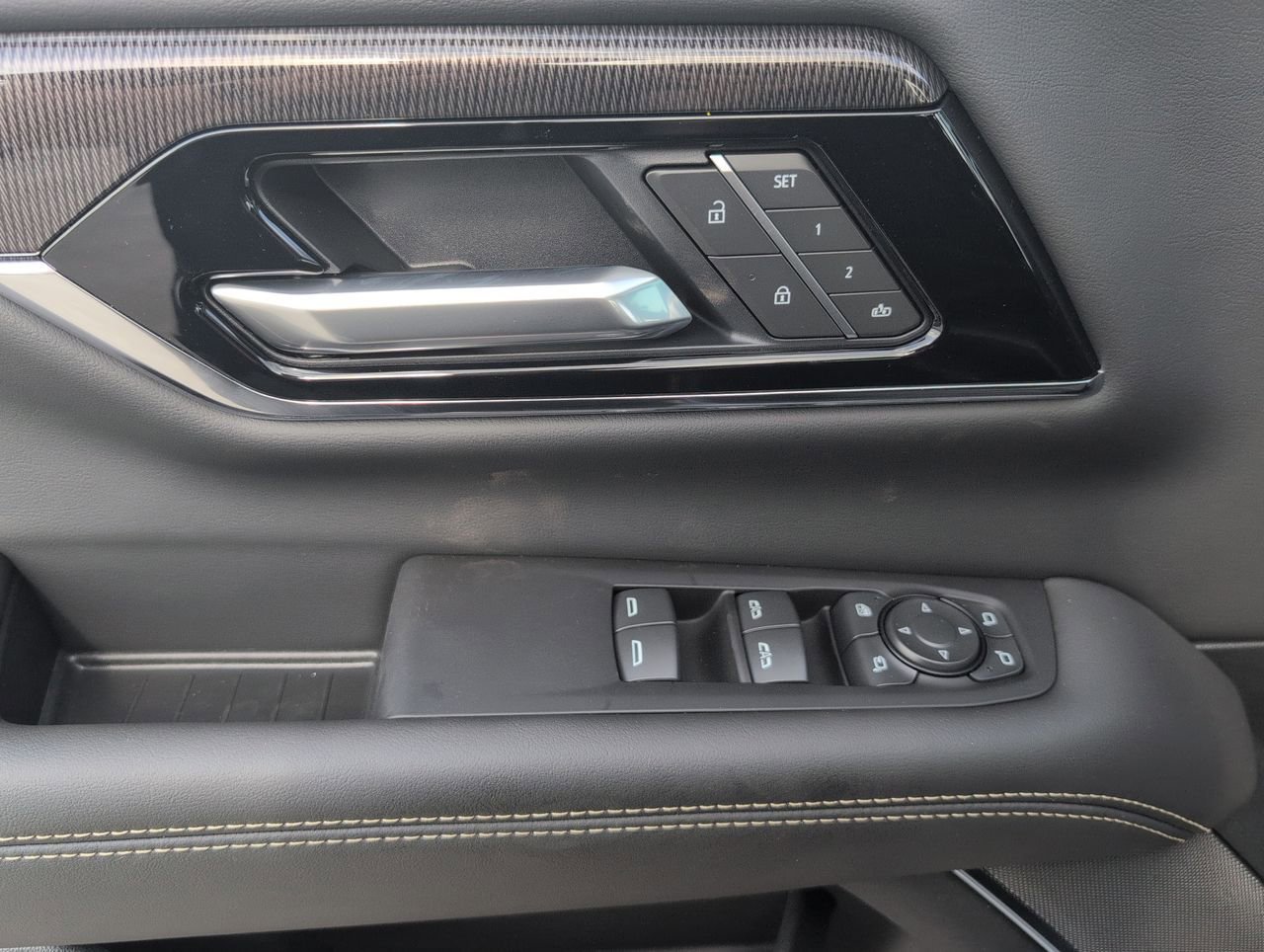 2026 GMC Yukon Elevation - Photo 23