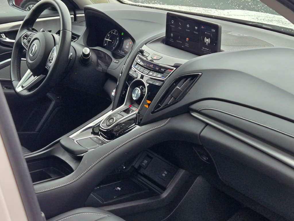 Used 2024 Platinum White Acura Technology Package image 7