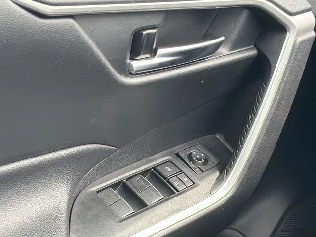 Used 2024 White Toyota XLE image 17