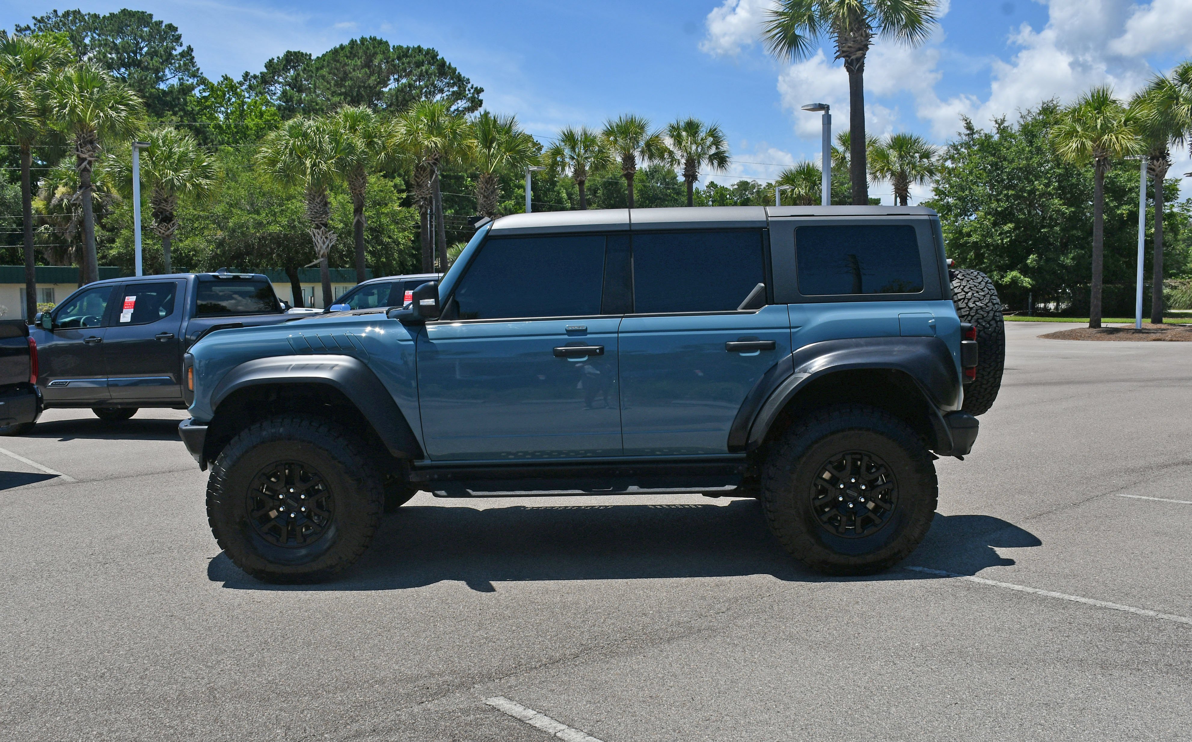 Used 2023 Blue Ford Raptor image 5