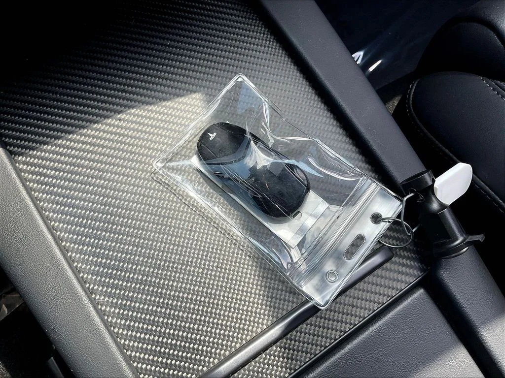Used 2020  Tesla Performance image 32