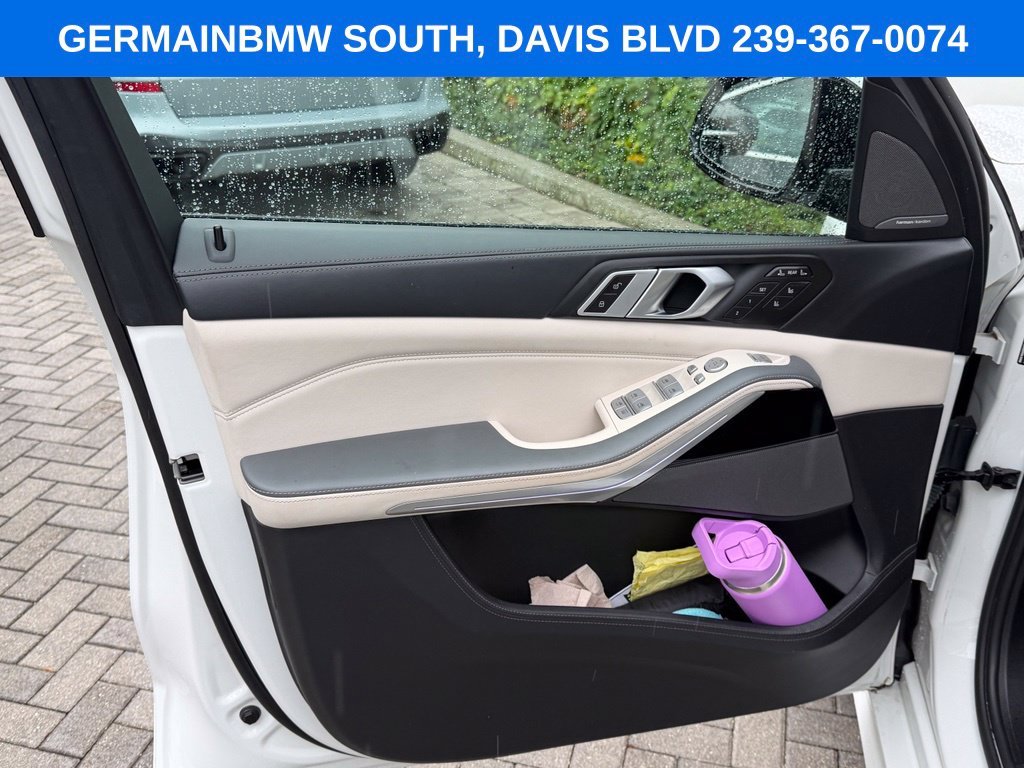 Certified Used 2023 Alpine White BMW xDrive40i image 8