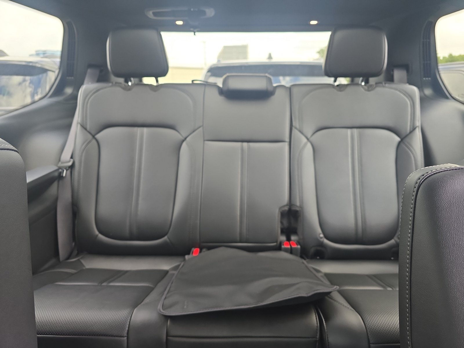 New 2026 Velvet Red Pearlcoat Jeep Upland image 25